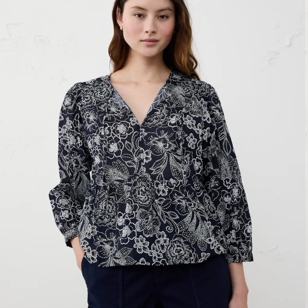 Banana Republic Navy and White Puff Sleeve Peplum Hem Blouse